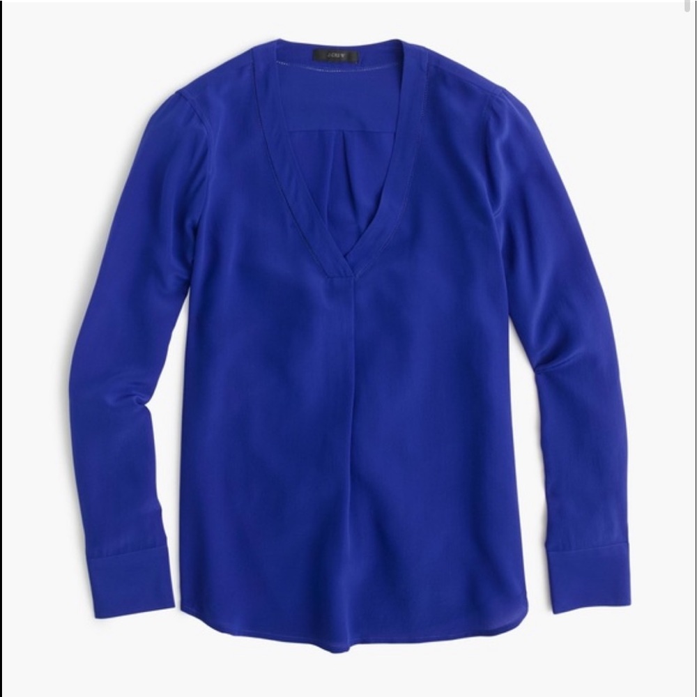 SILK DRAPEY V-NECK BLOUSE